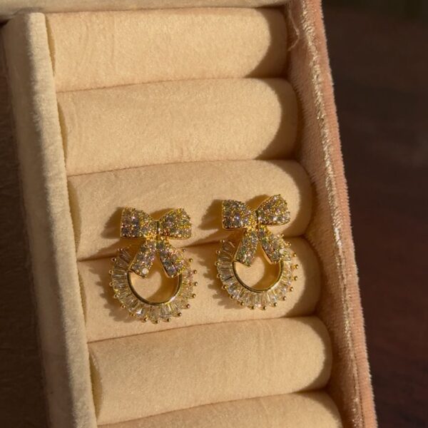 Crystal Bow Earrings🎀🤍