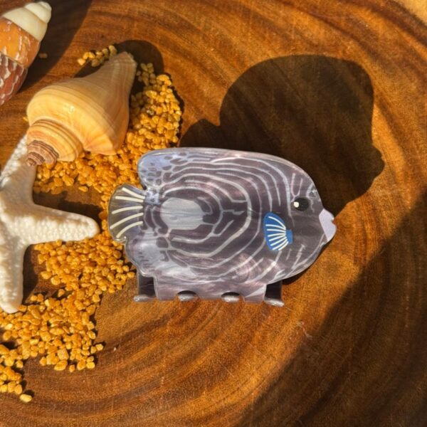 Marine Fish Hair Claw 🦈