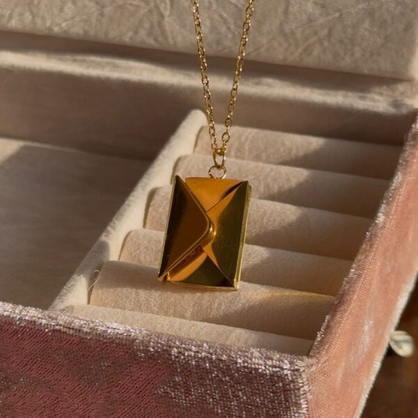 Love Letter Locket 💌